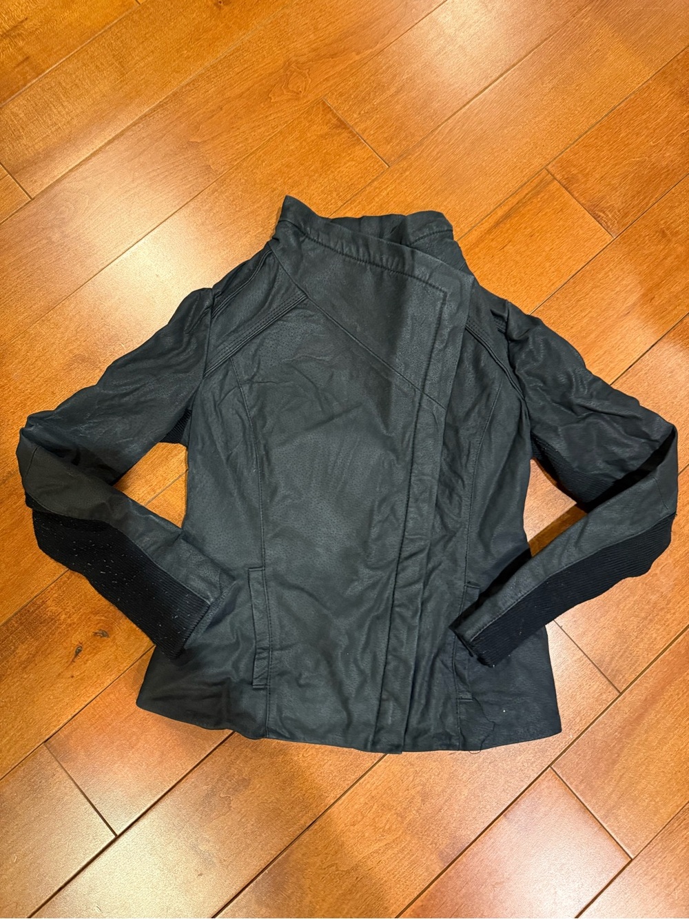 Nicole Miller Black Asymmetric Zip-Front Leather Jacket sz XS